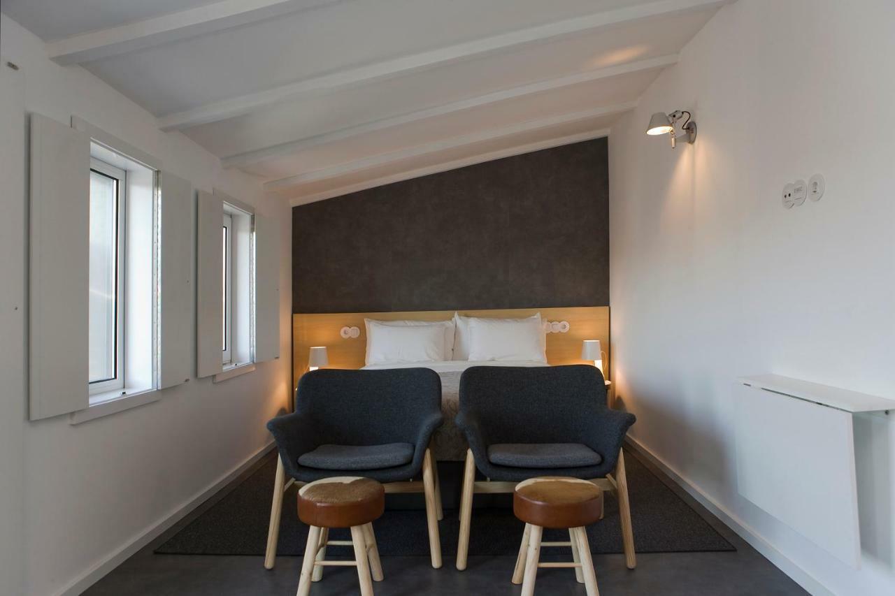 Oporto Design Attic - Solar Da Avenida Apartment Bagian luar foto